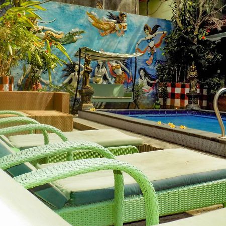 Legian Hotel Lumbung Sari מראה חיצוני תמונה