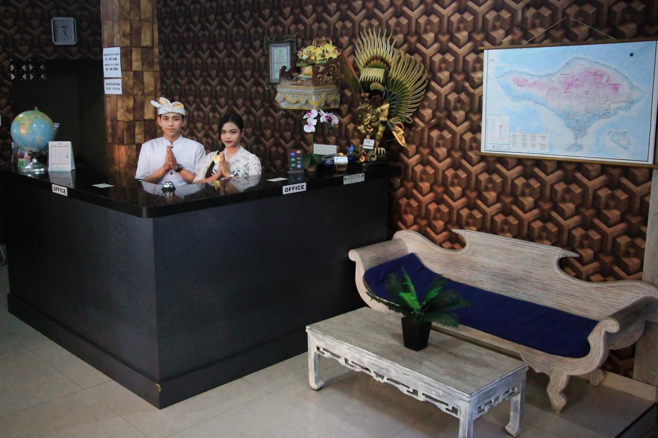 Legian Hotel Lumbung Sari מראה חיצוני תמונה