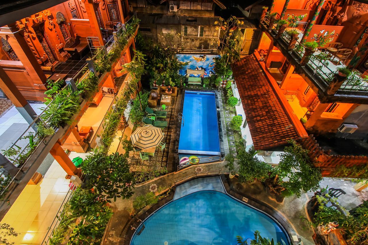 Legian Hotel Lumbung Sari מראה חיצוני תמונה