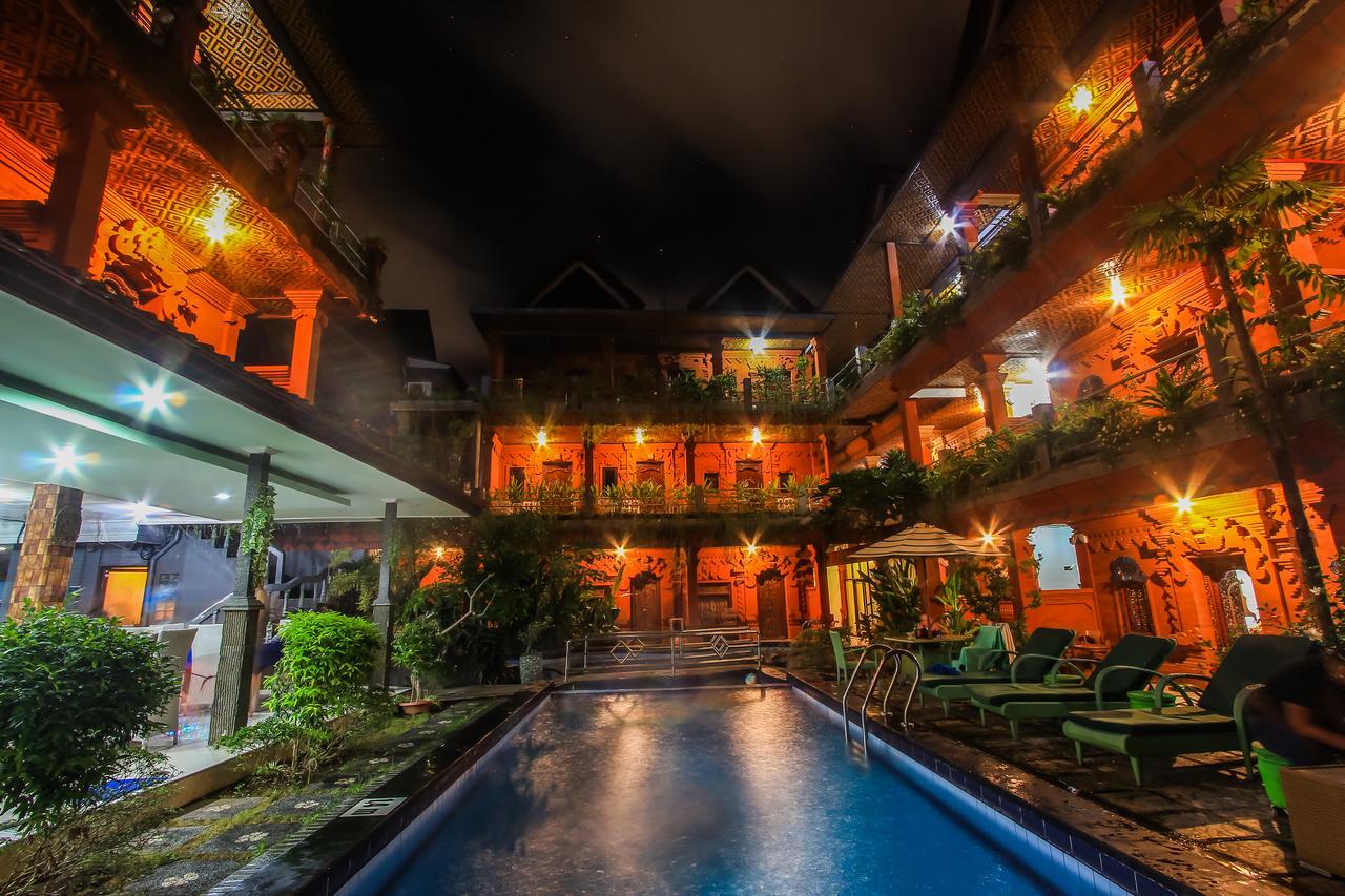 Legian Hotel Lumbung Sari מראה חיצוני תמונה