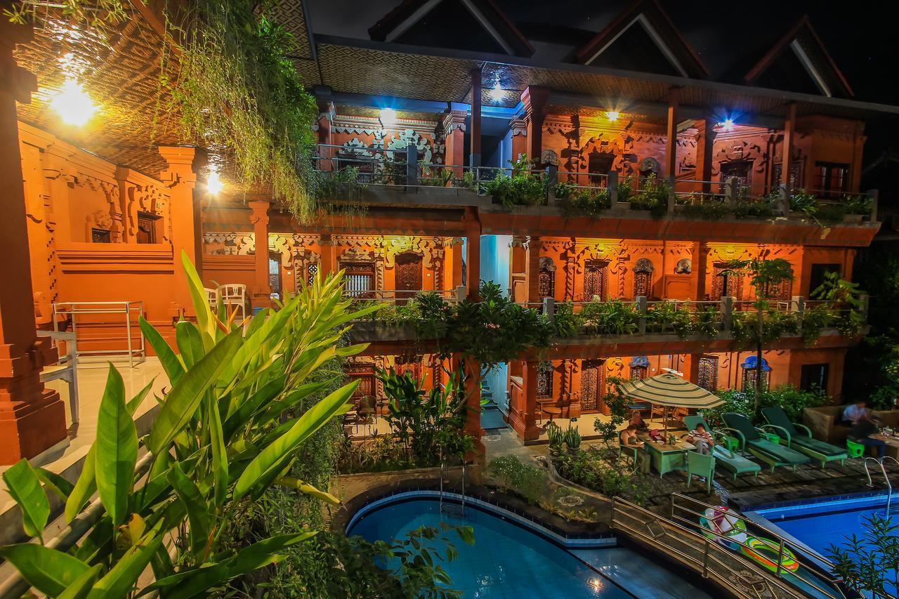 Legian Hotel Lumbung Sari מראה חיצוני תמונה